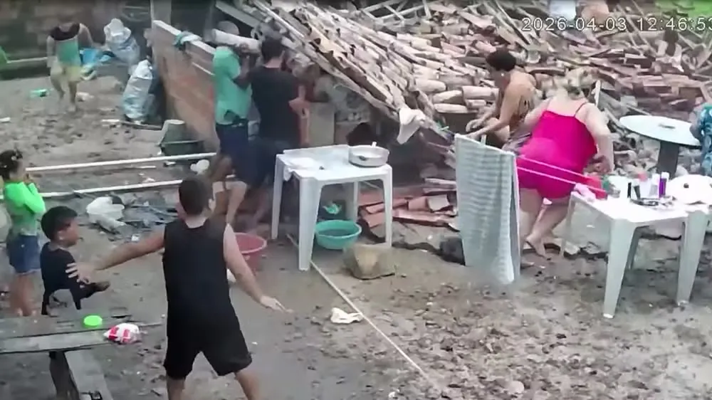 Desabamento de Telhado em Granja, Ceará: 10 Feridos em Acidente