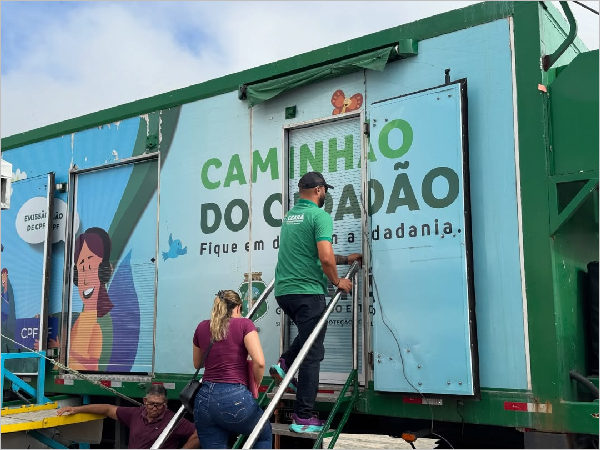 Documentos Pessoais: O Caminhão do Cidadão Chega a Novo Oriente