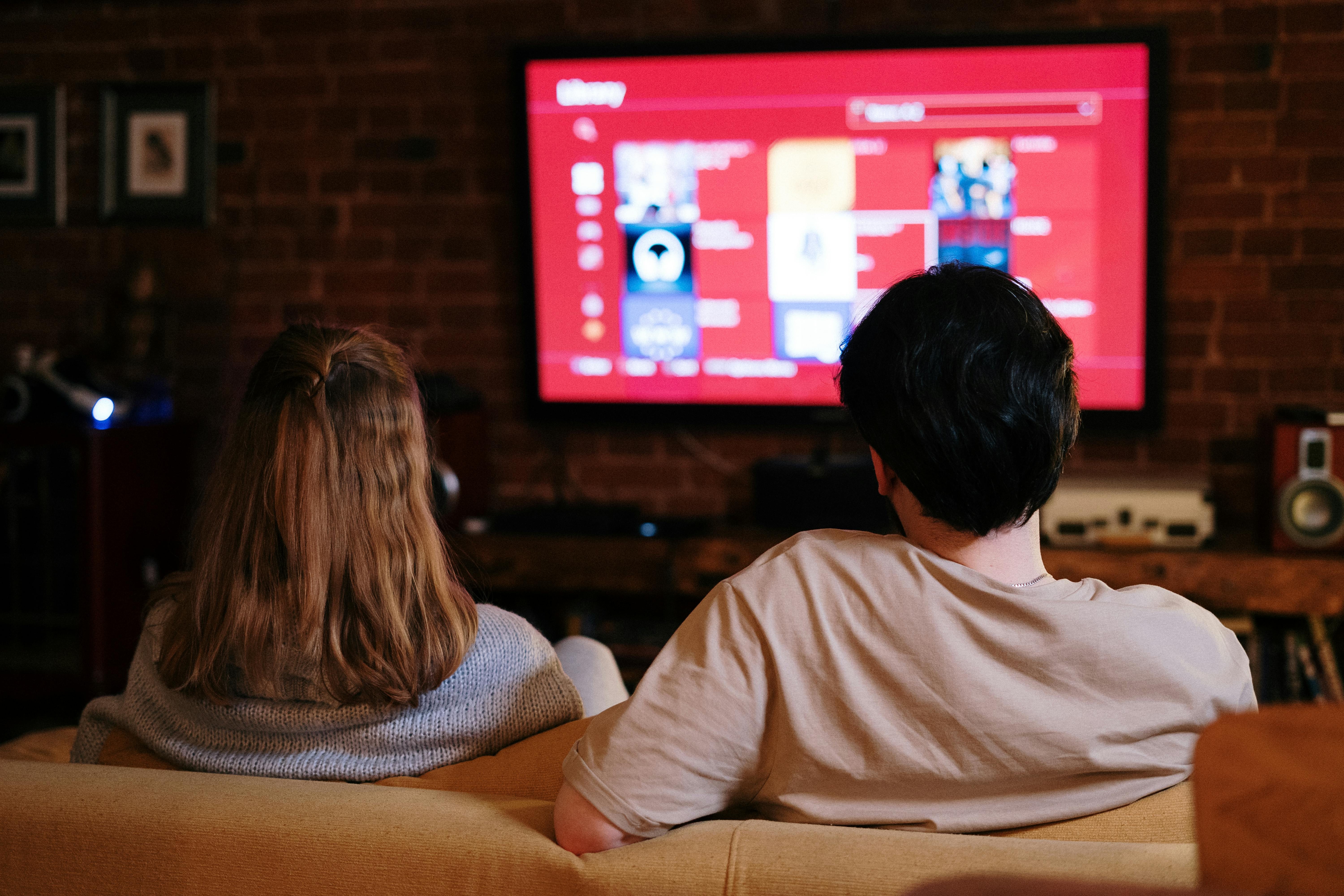 Escolha a melhor TV para a Copa do Mundo: descubra as tecnologias OLED, QLED e LED