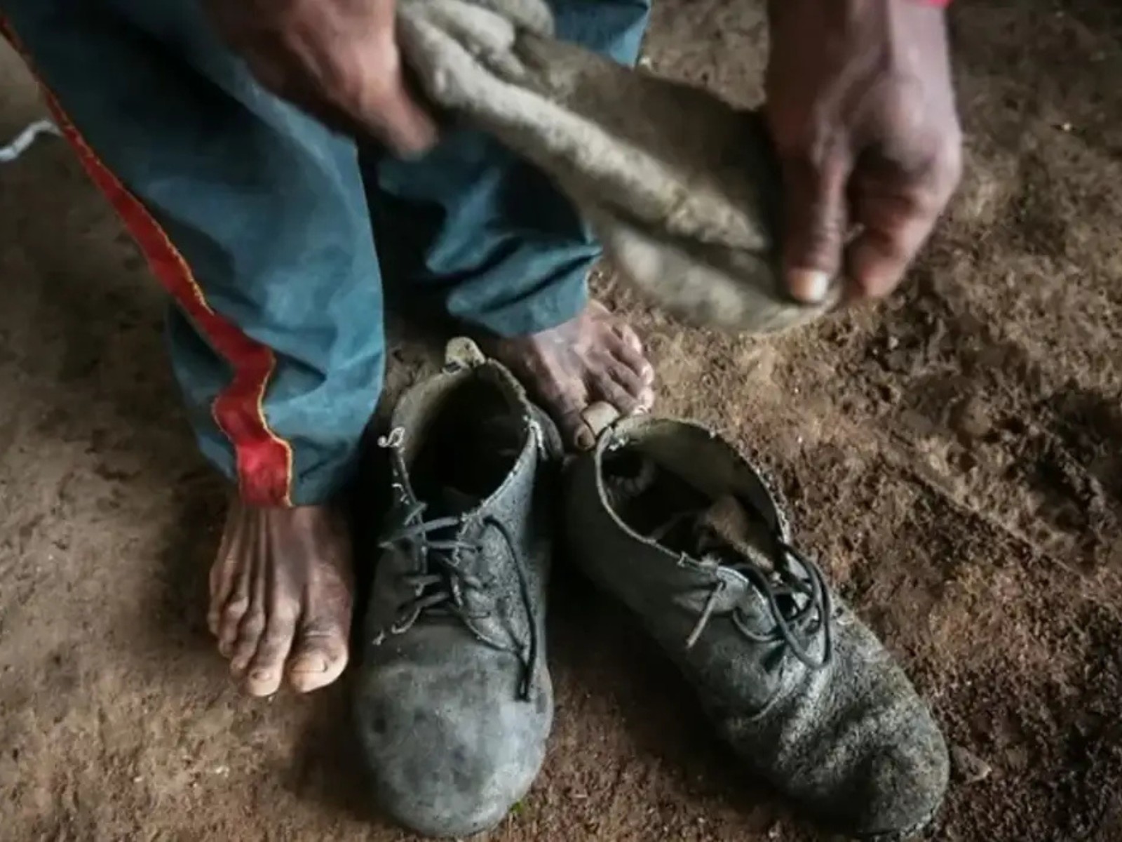 Escravidão na Fábrica: A Lista Suja de Trabalho Revela a Verdade sobre BYD