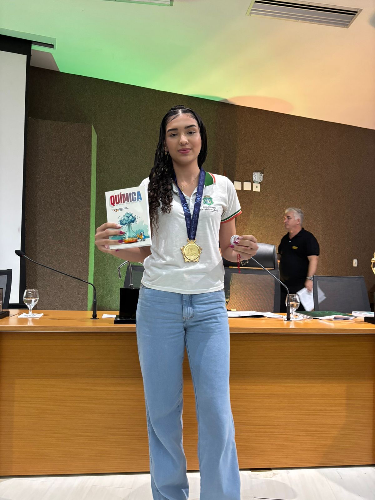 Estudante de Crateús Conquista Ouro em Química e Vaga Nacional!