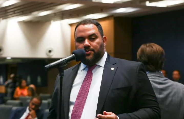 EXCLUSIVO: Thiago Rangel Oferece Vagas na Educação a Traficante - Investigação da PF Revela