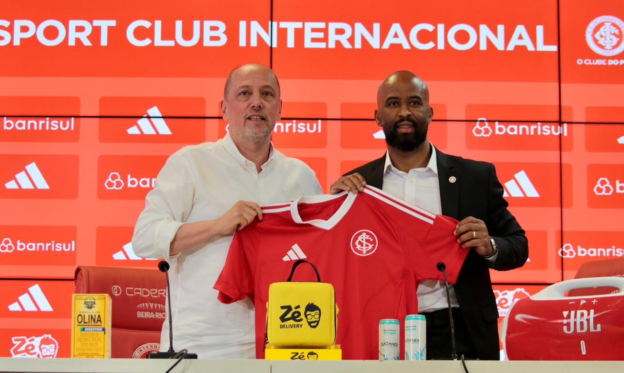 Fabinho evita nomes de possíveis reforços e cita meta no Inter: "Voltar a acostumar com vi