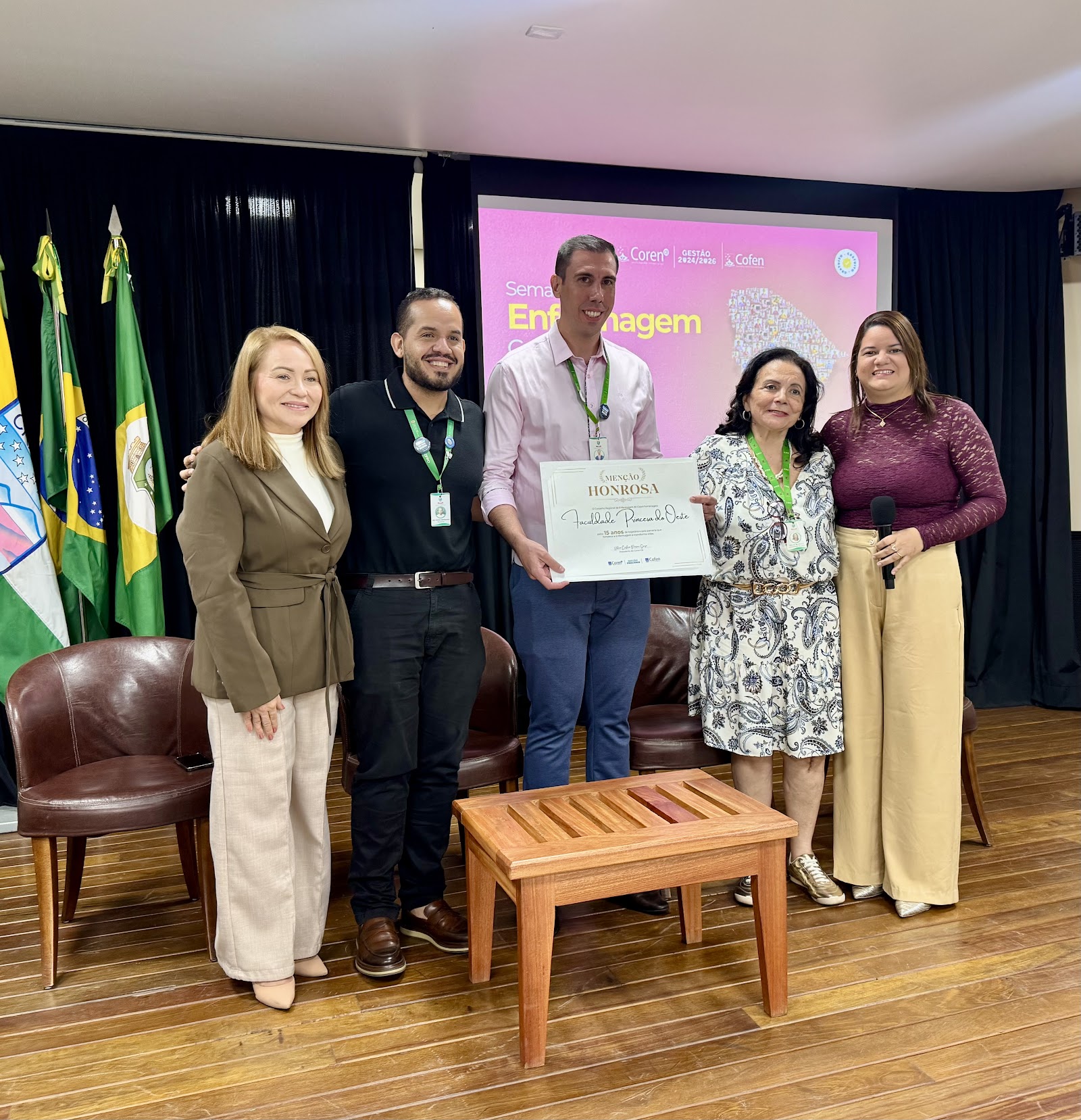 Faculdade Princesa do Oeste é reconhecida pelo Excelente Ensino em Ceará