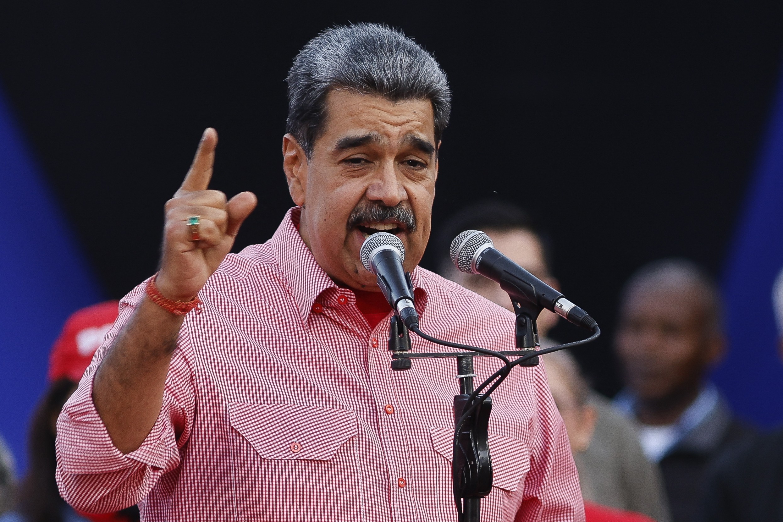 Falsa Foto de Maduro: Conheça a Verdade Por Trás da Imagem Falsa