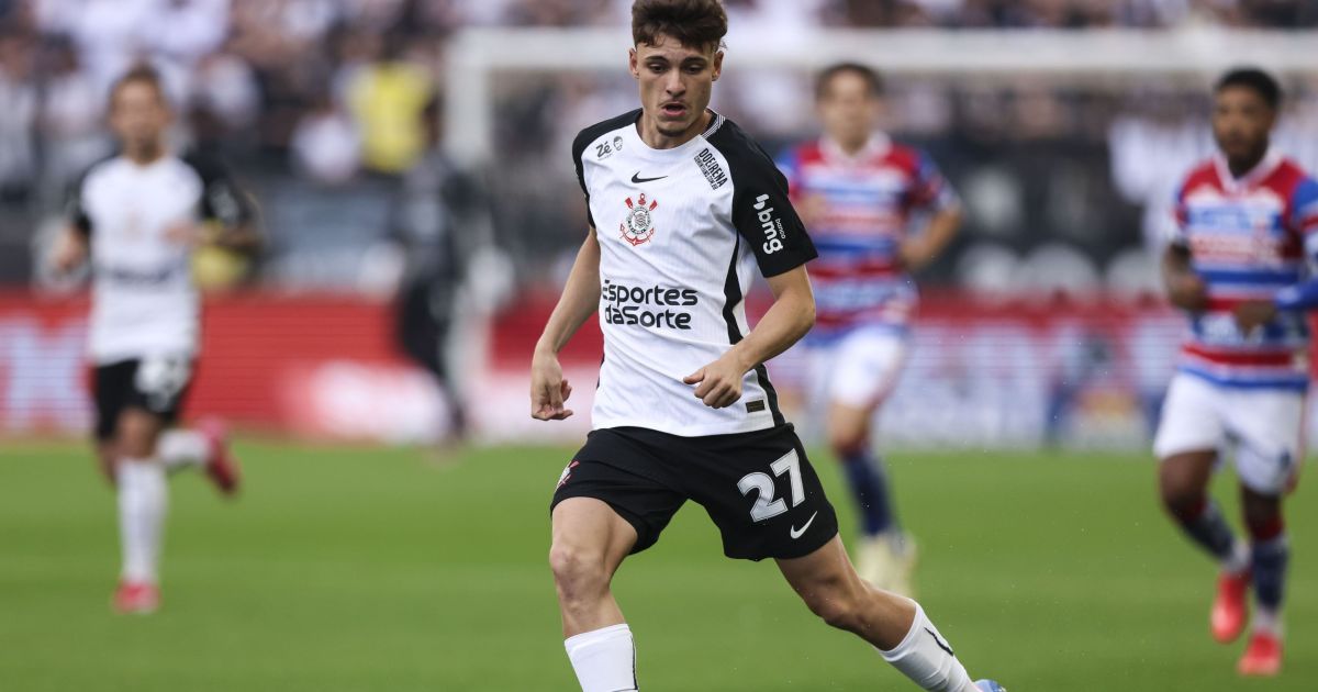 Flamengo prepara 25 milhões de euros para tirar Breno Bidon do Corinthians