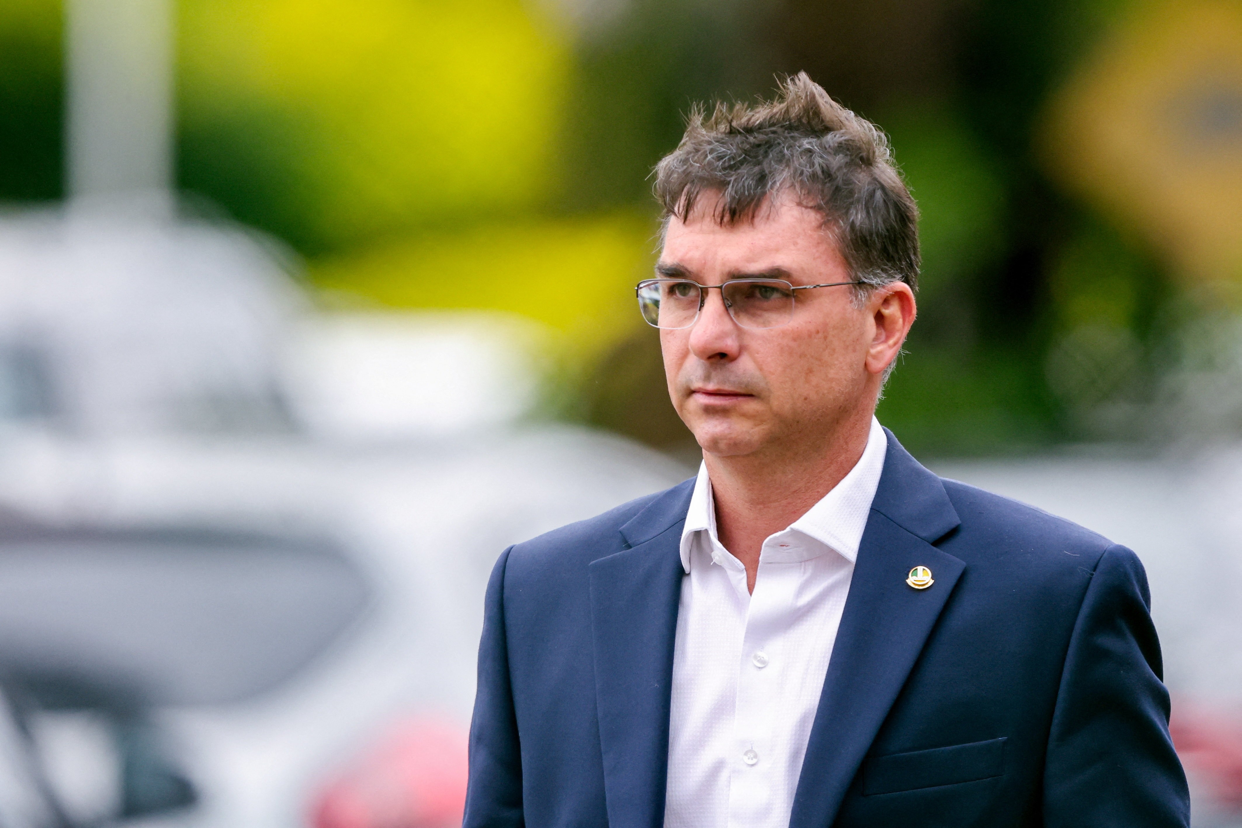 Flávio Bolsonaro escala núcleo econômico para campanha, mas ainda sem 'Posto Ipiranga'