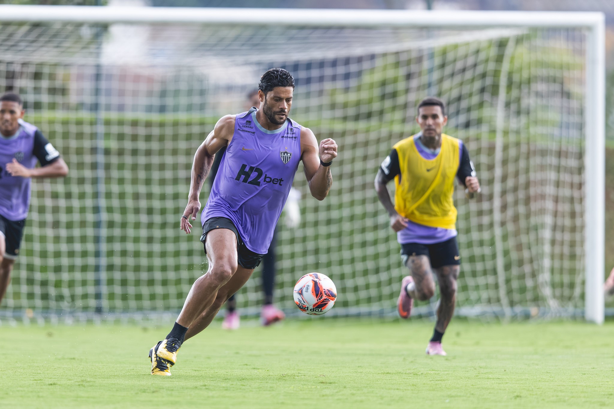 Fluminense não vê negociação por Hulk como encerrada e monitora imbróglio entre atacante e