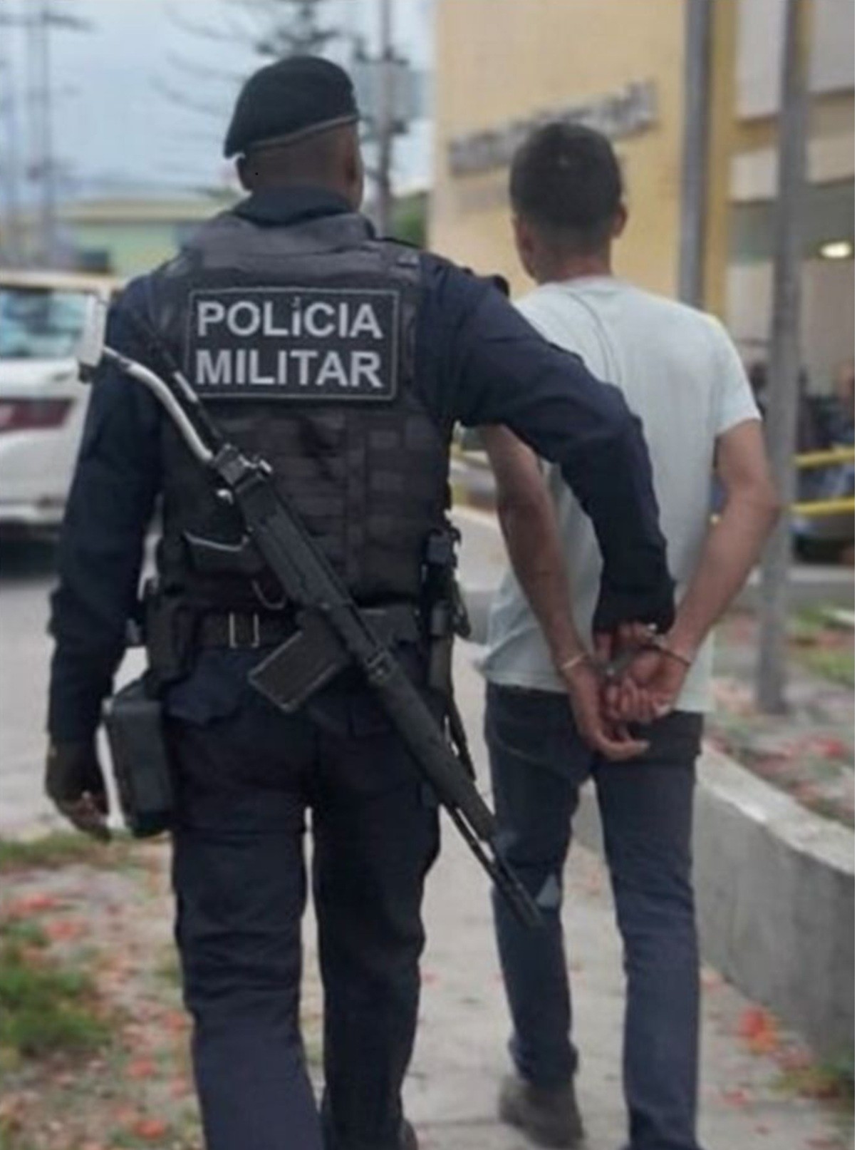 Foragido da Justiça por roubo de cargas é preso em São Pedro da Aldeia