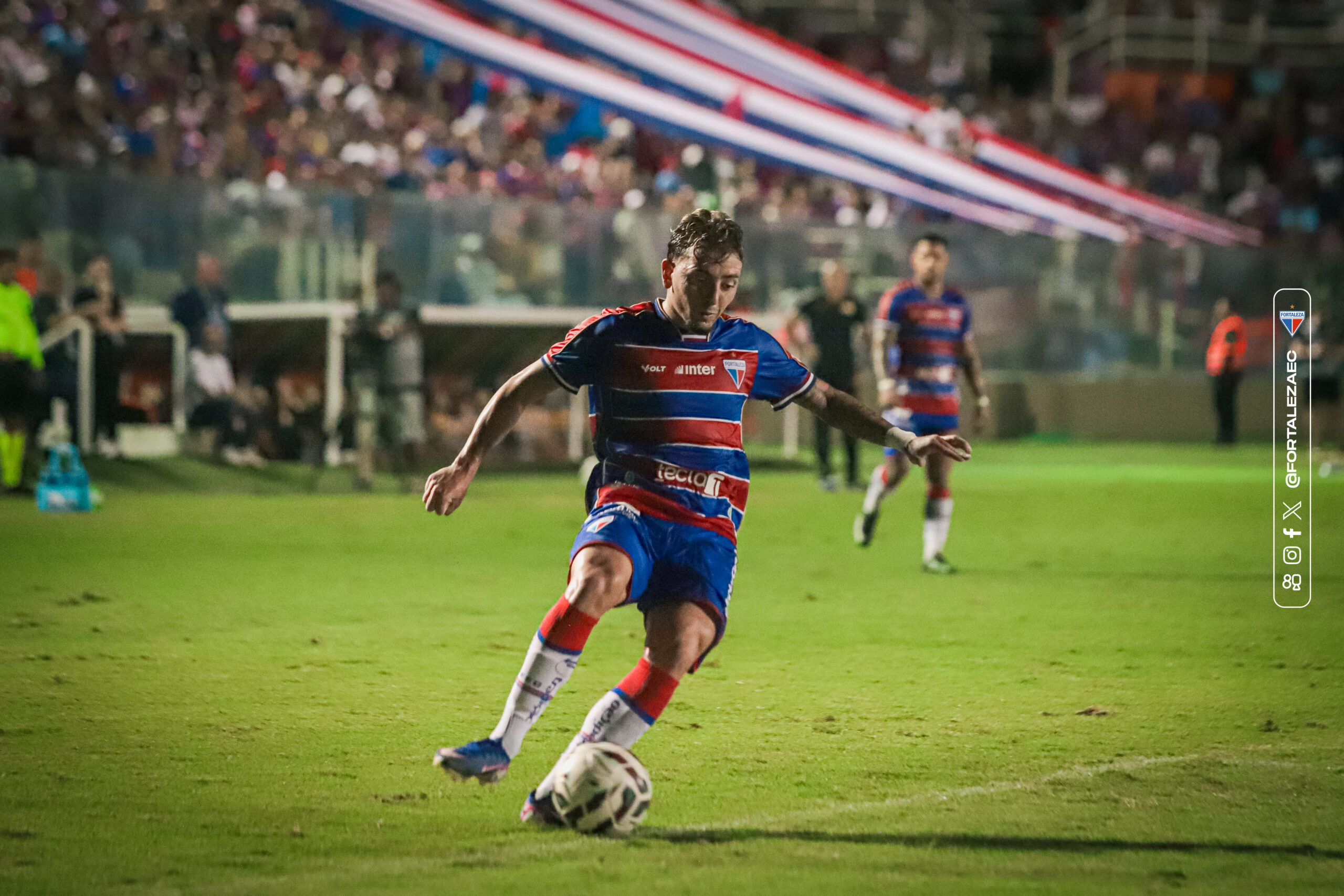 Fortaleza assume vice-liderança da Série B após vitória por 3 a 2 sobre Criciúma