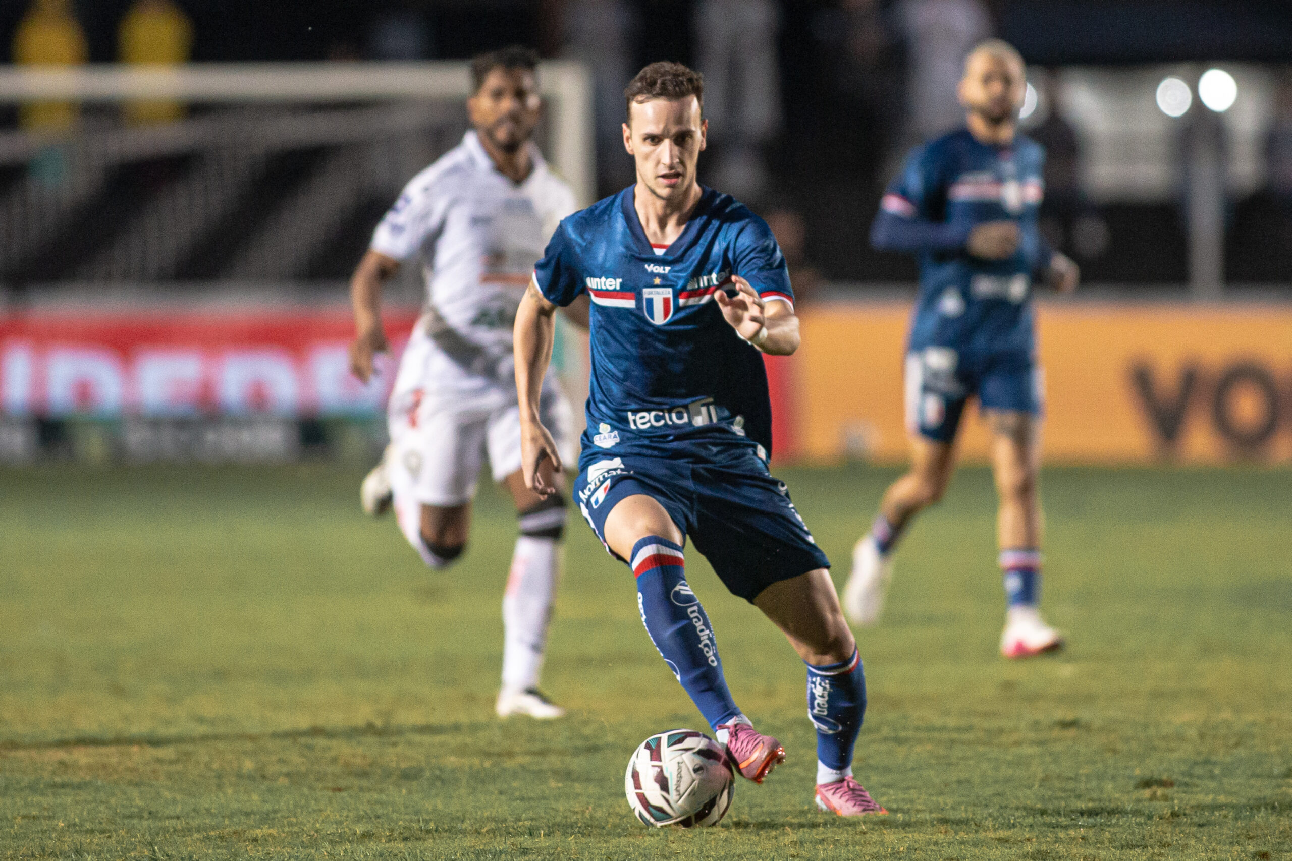 Fortaleza Empata em 0 a 0 com Operário-PR na Série B e Mantém Vice-Liderança