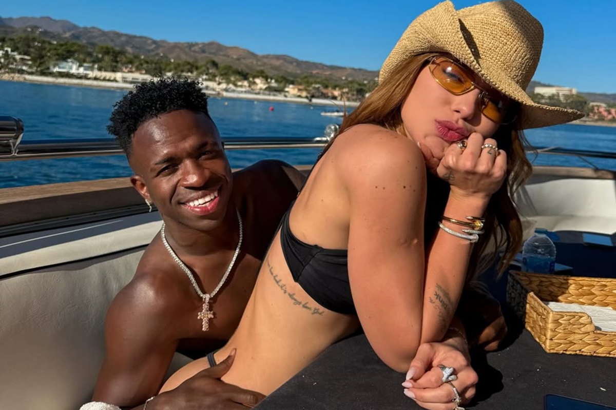 Foto: Virginia posta novo clique com Vini Jr. e jogador reage