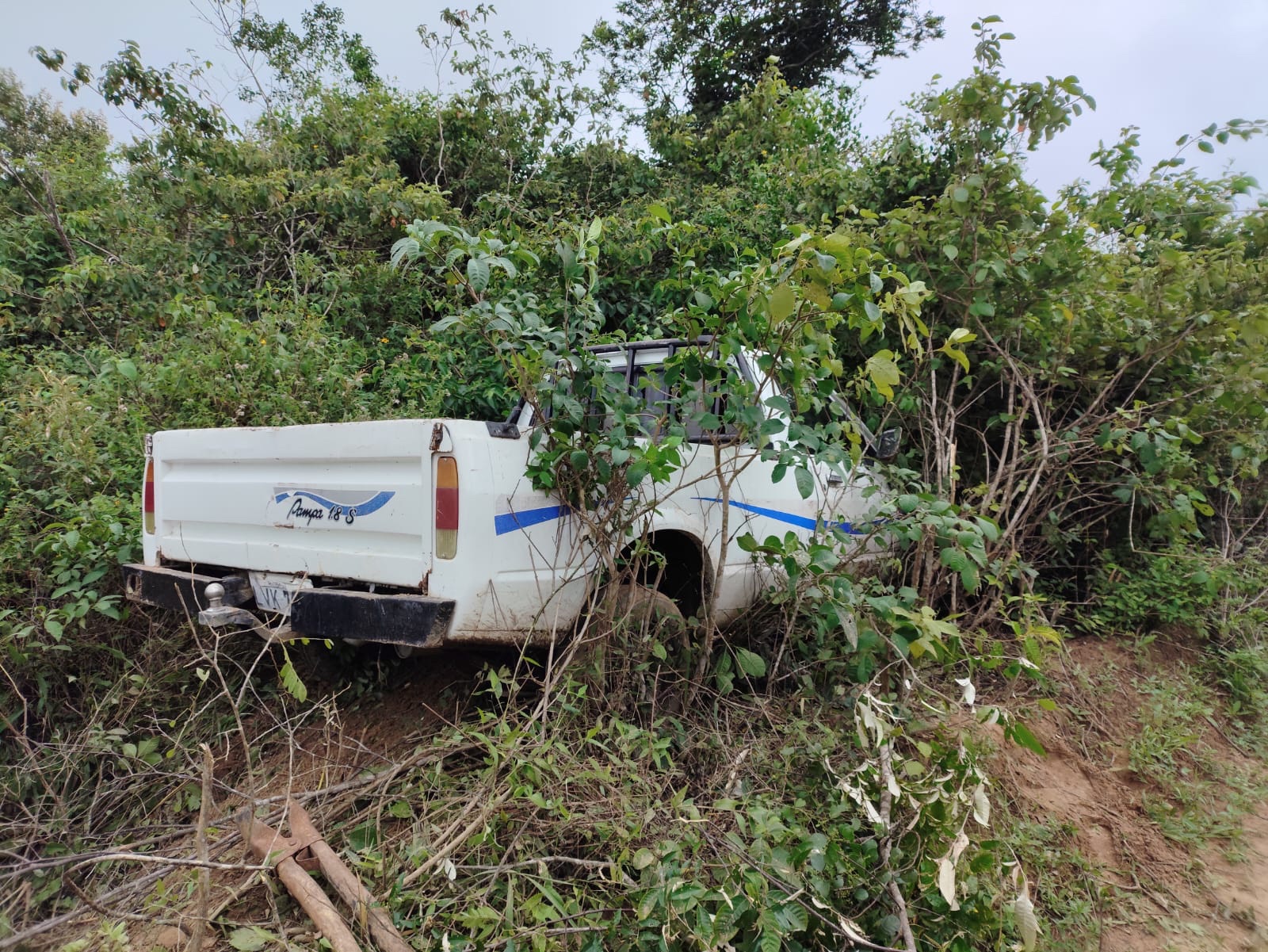 Furto em Poranga: Veículo dos Ladrões Quebra e Deixa Rastos