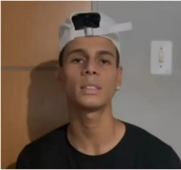 Futebol e Falsificação: Jovem de 18 Anos É Vítima de Estelionato em Ceará
