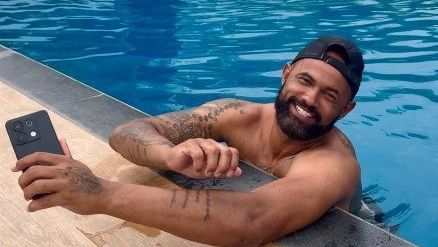 Goleiro Bruno faz publicidade após passaporte de Eliza Samudio ser achado