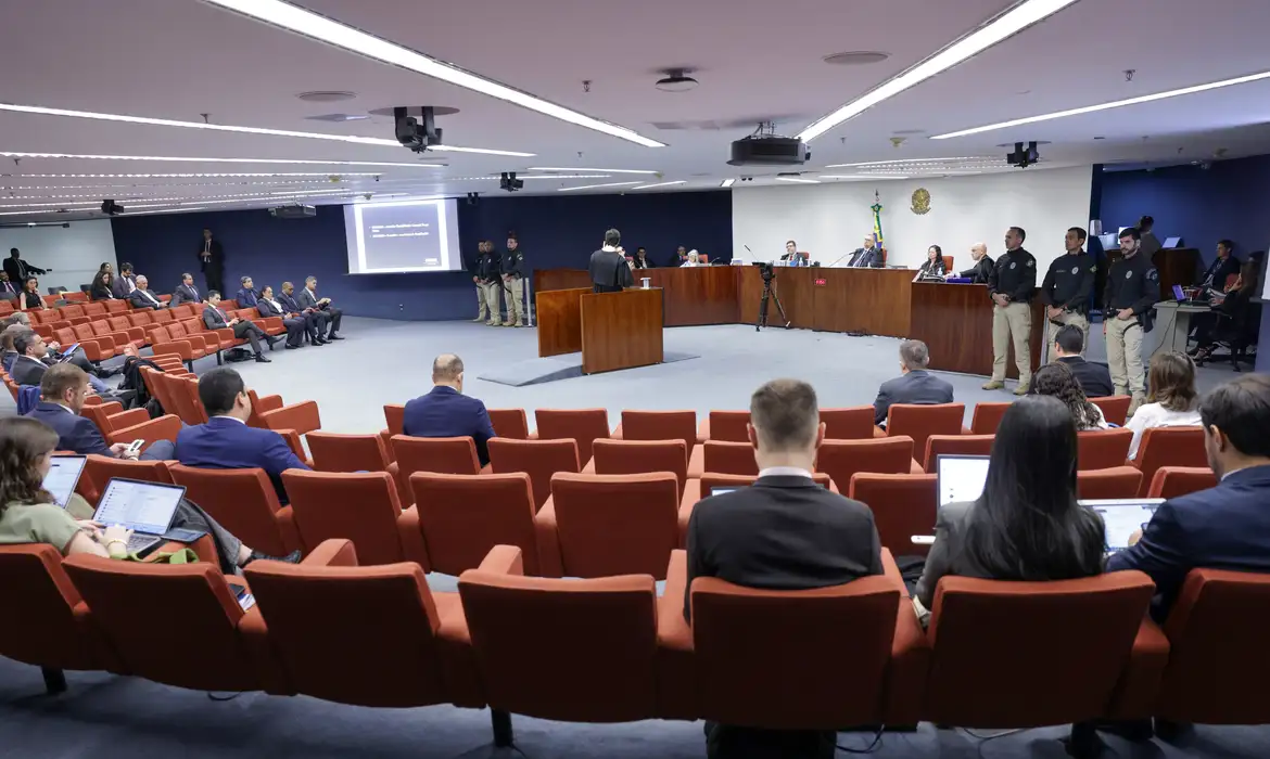 Golpe de Estado: Ministro Alexandre de Moraes Vota por Rejeitar Recursos de Réus do Núcleo 3