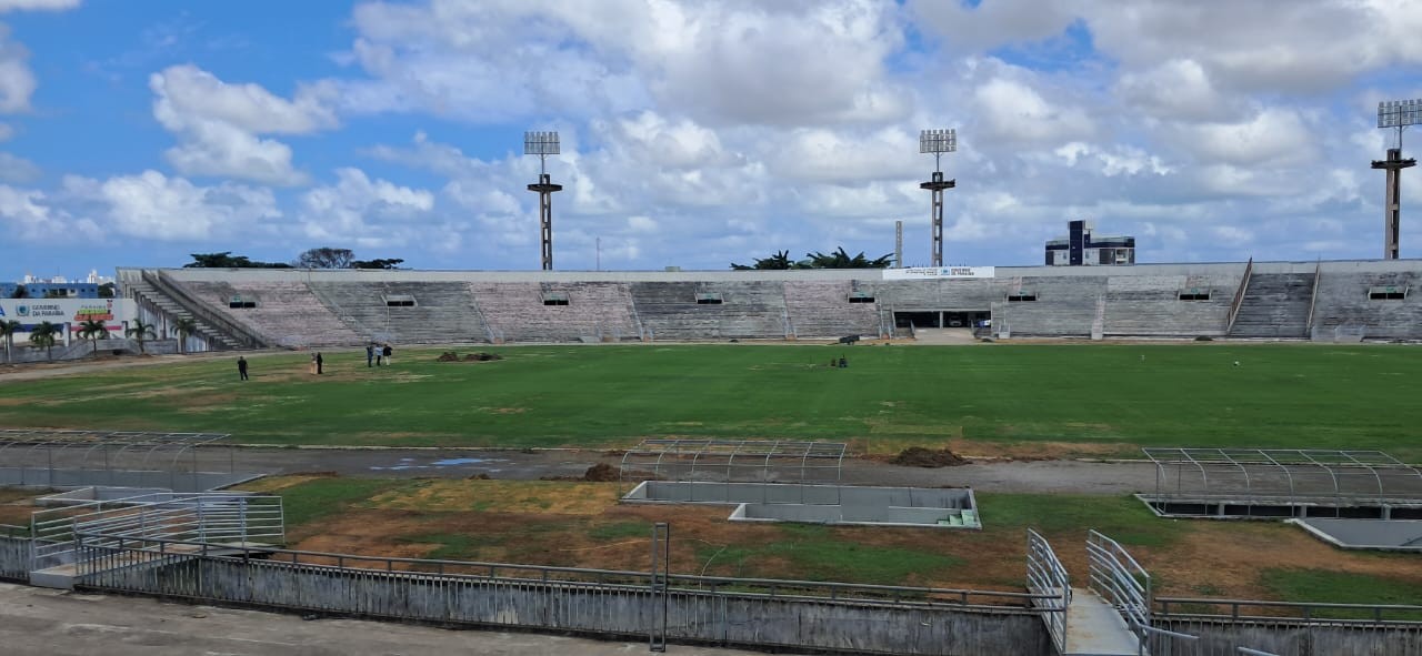 Governo reforça posicionamento e assegura gramado do Almeidão apto para a abertura do Para
