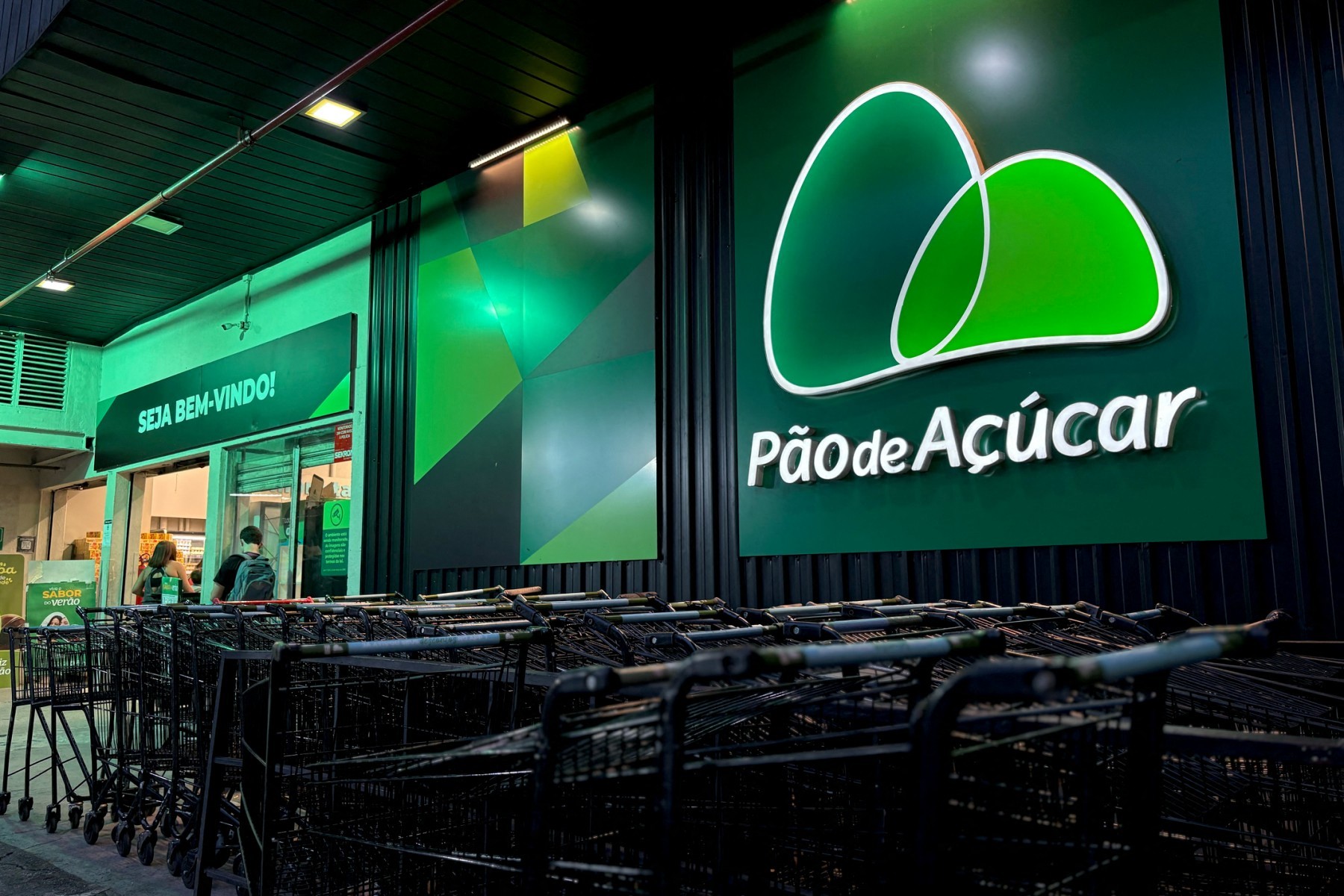 Grupo Pão de Açúcar obtém decisão liminar para evitar venda de ações ao Casino