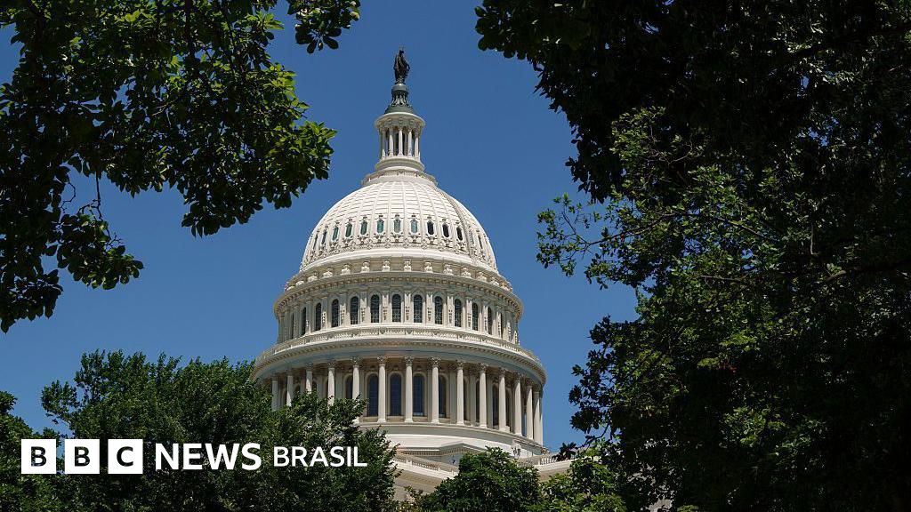 Guerra no Irã: Câmara dos EUA Aprova Resolução para Limitar Poderes de Trump