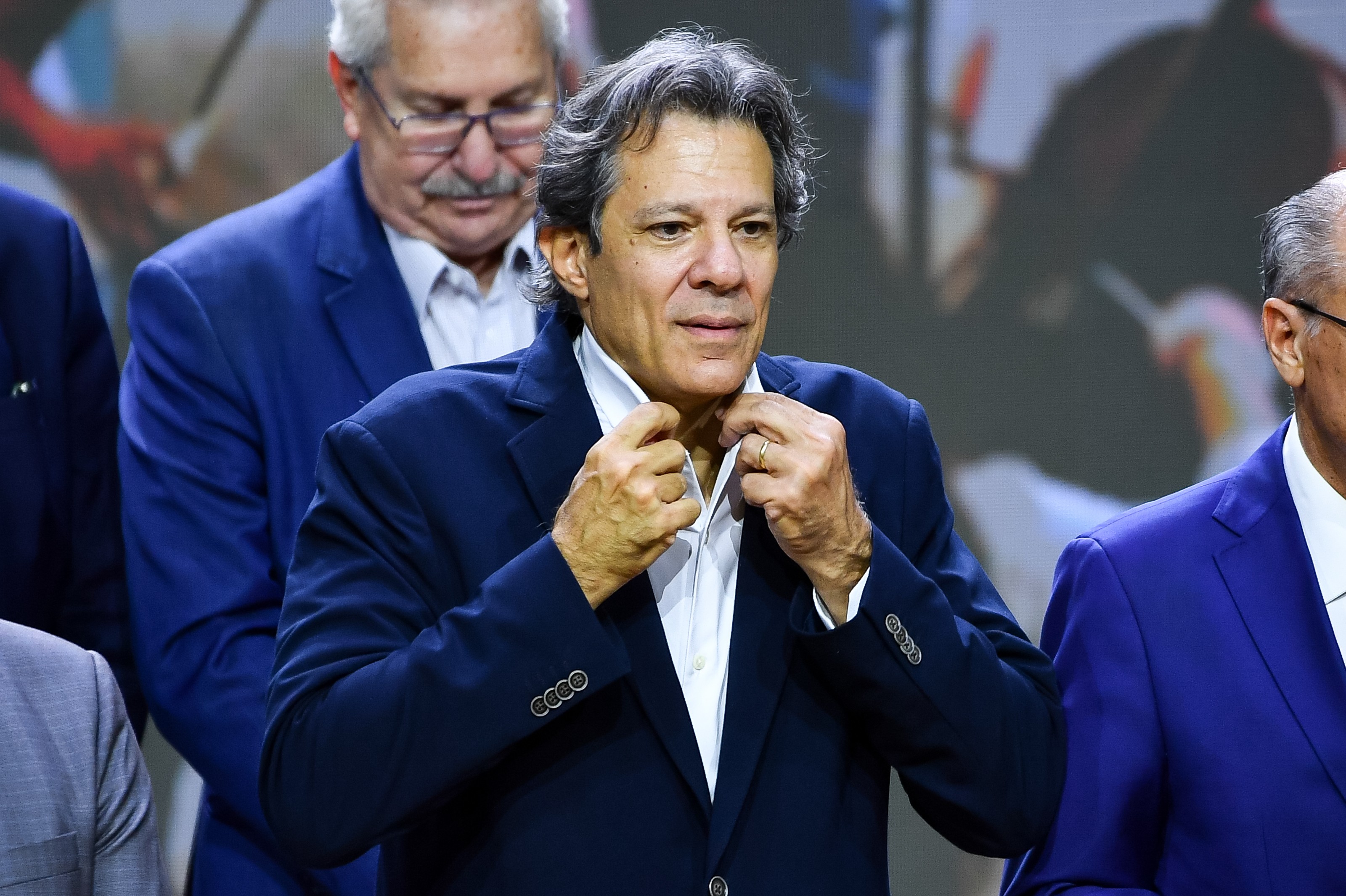 Haddad Deixará Fazenda para Concorrer ao Governo de São Paulo: Impacto para a Economia?