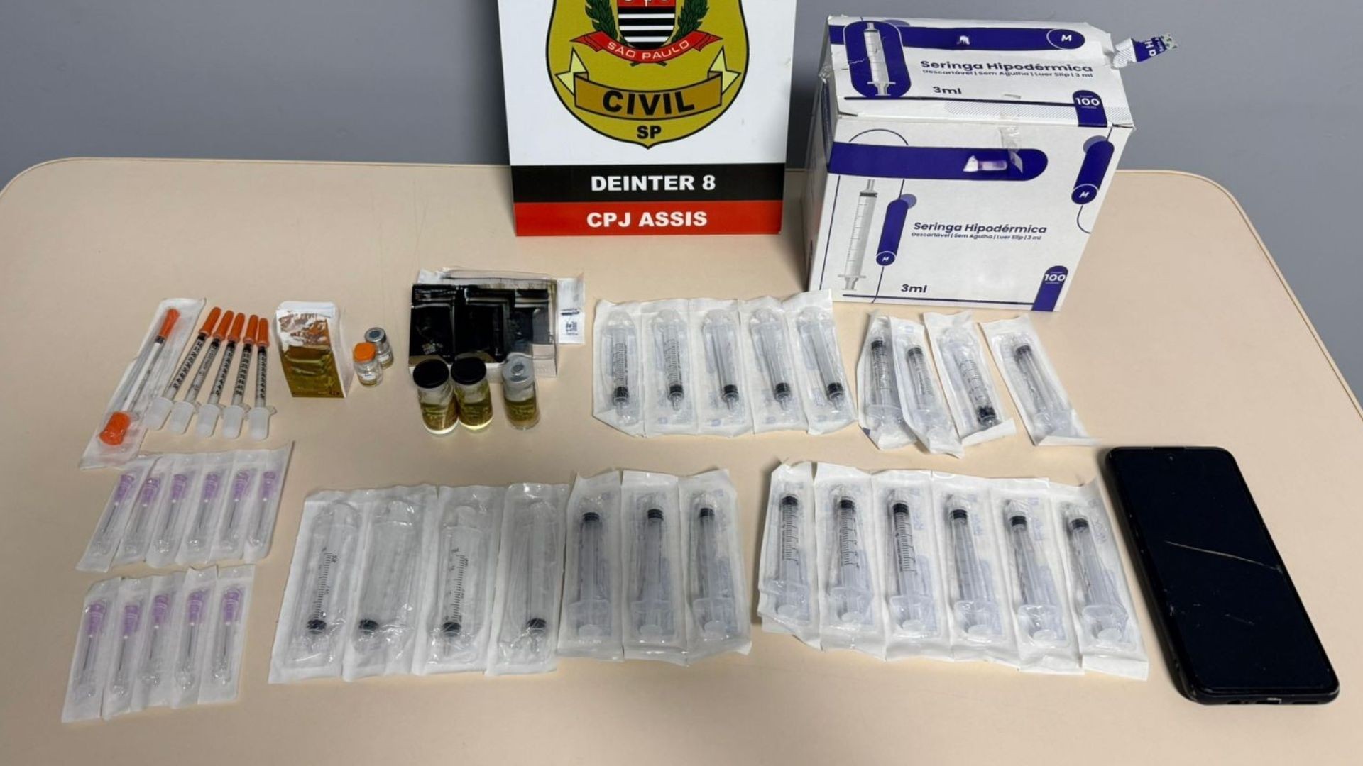 Homem é preso por venda ilegal de remédicos para emagrecimento em Assis