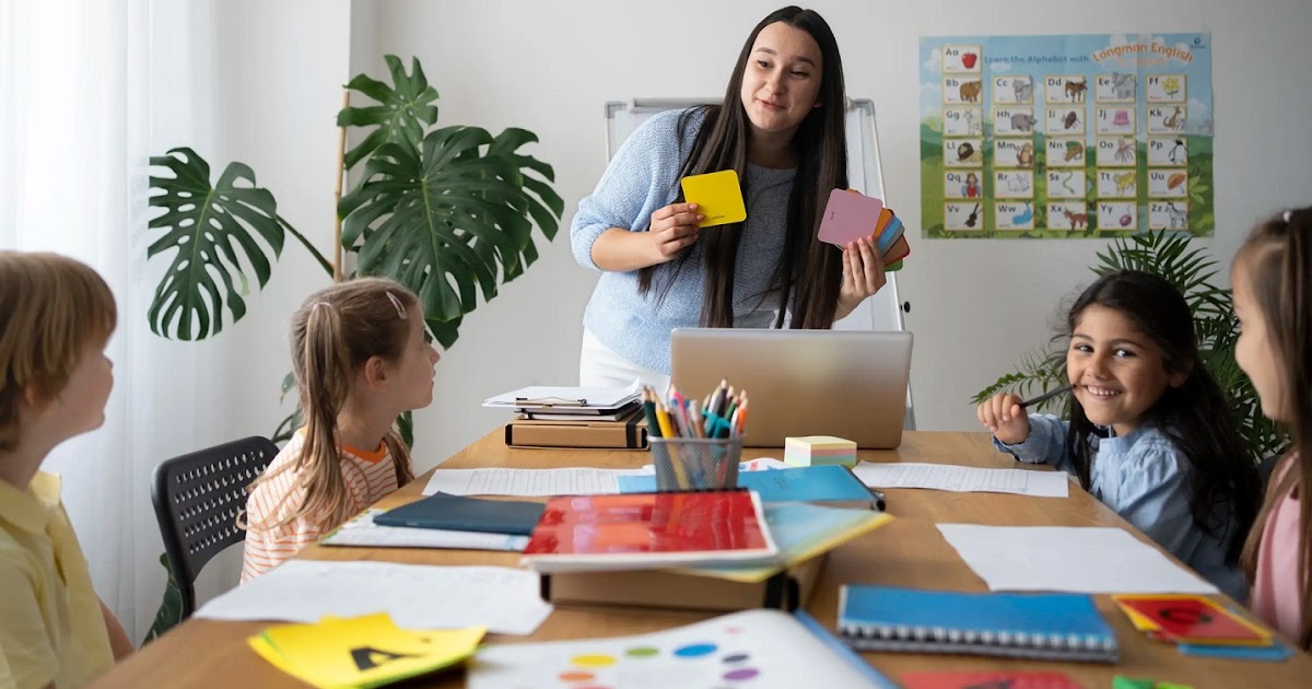 IFCE Oferece Bolsa de R$ 1.550 para Assistente Pedagógico com Experiência em EAD