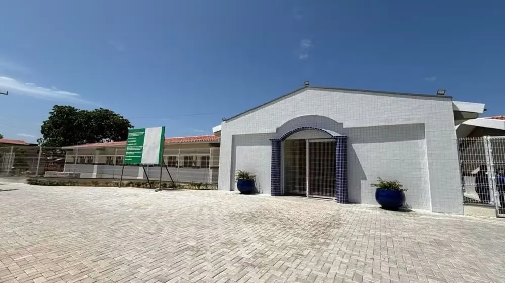 Importunação Sexual em Escola: Professor Preso em Flagrante