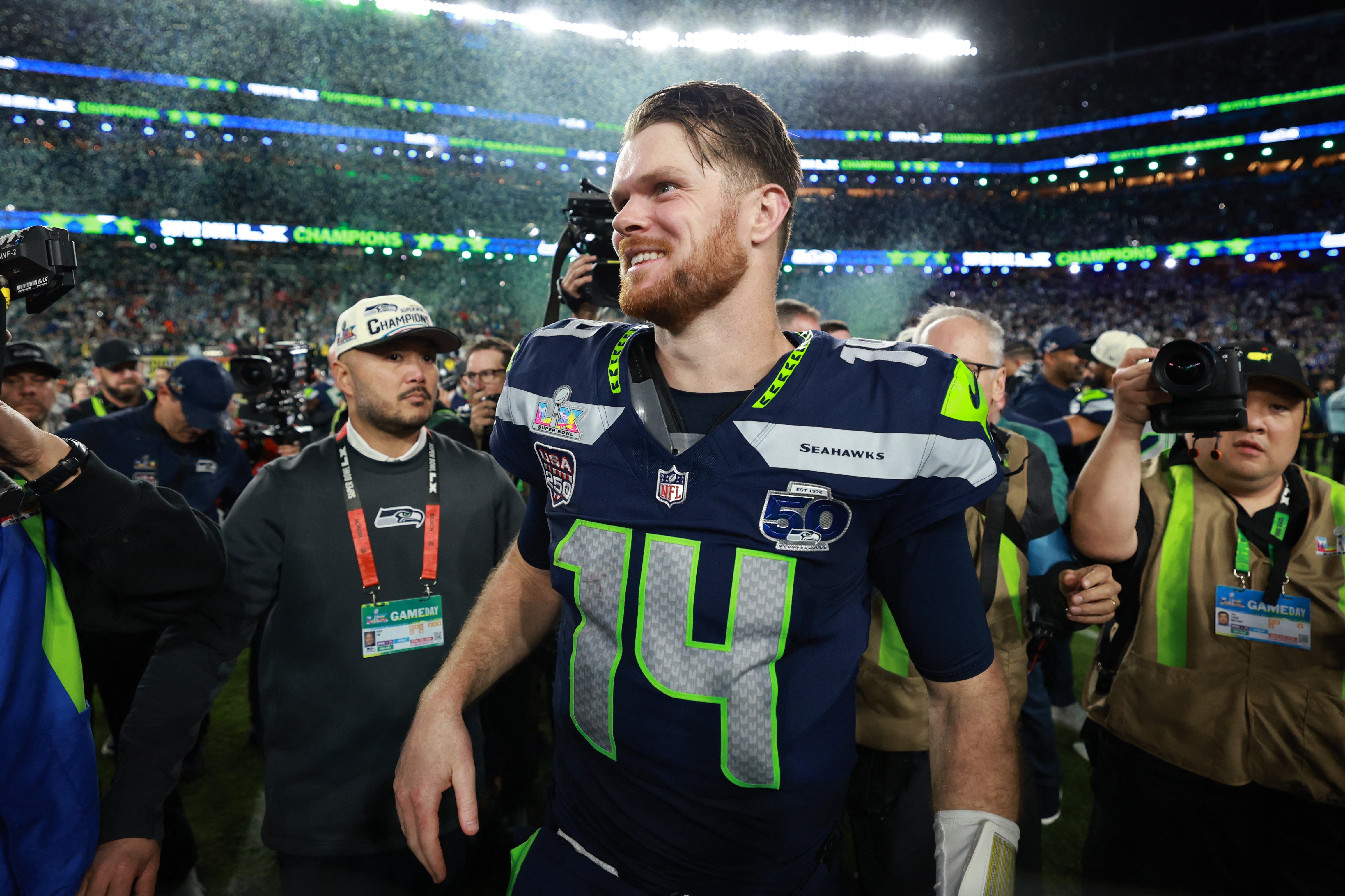 Impostos fazem quarterback dos Seahawks ter prejuízo com prêmio do Super Bowl; entenda