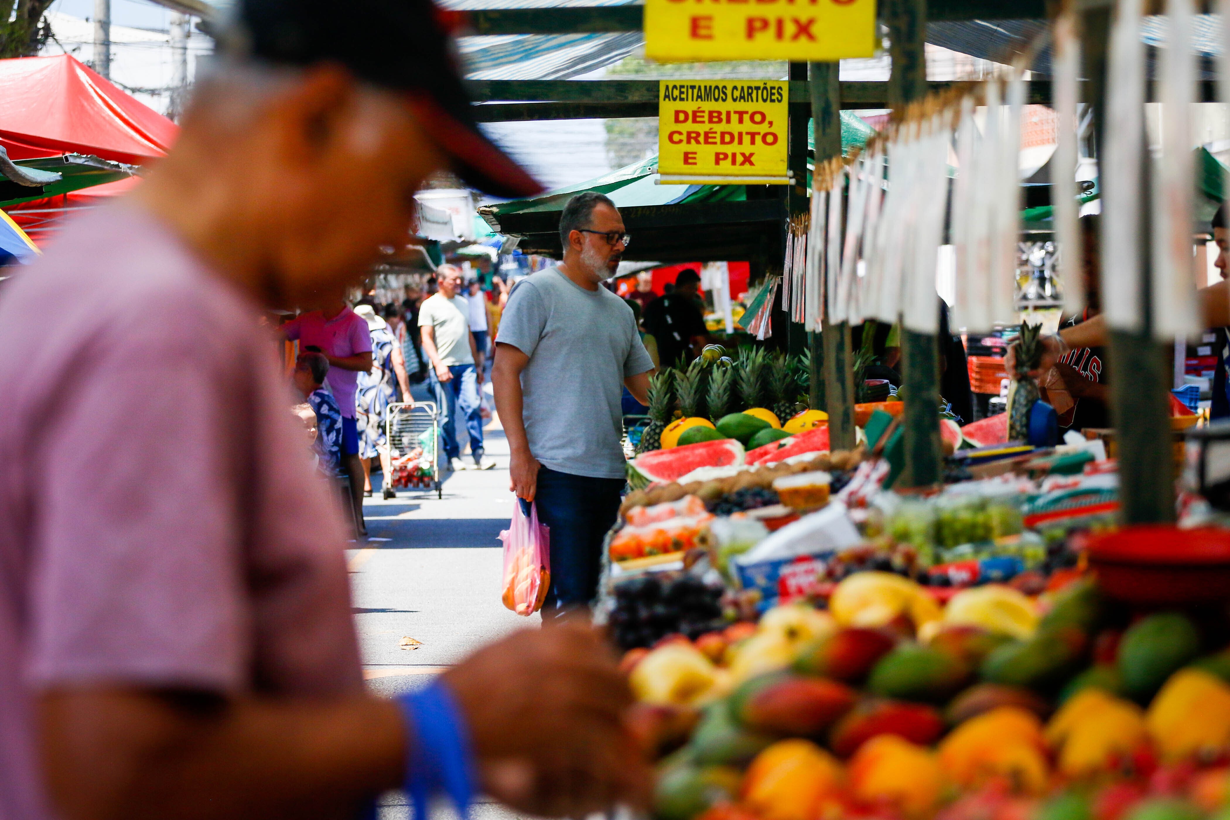 Inflação em Maio: Preços dos Alimentos Continuam a Crescer