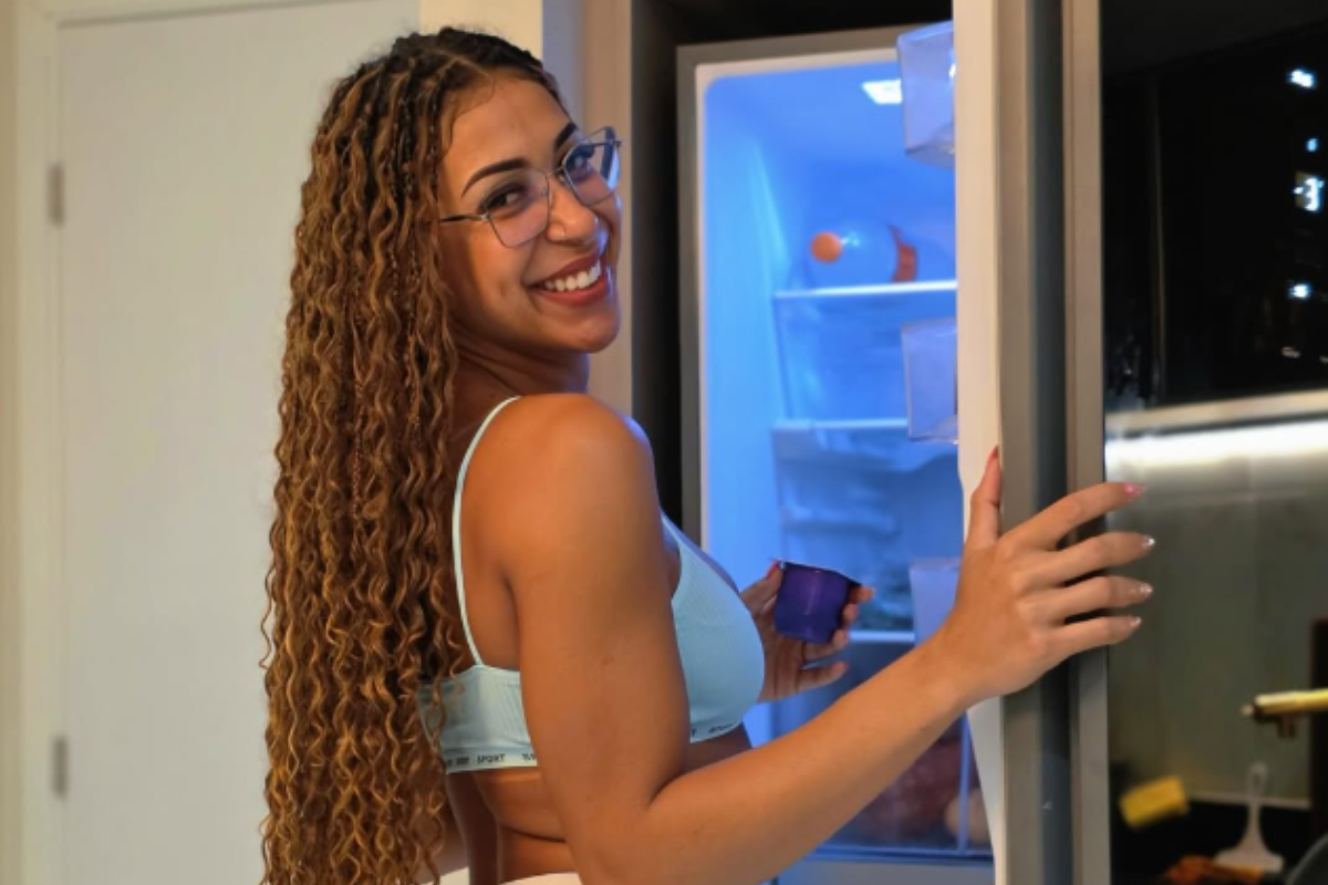 Influencer vende o próprio suor pós-treino por motivo inusitado