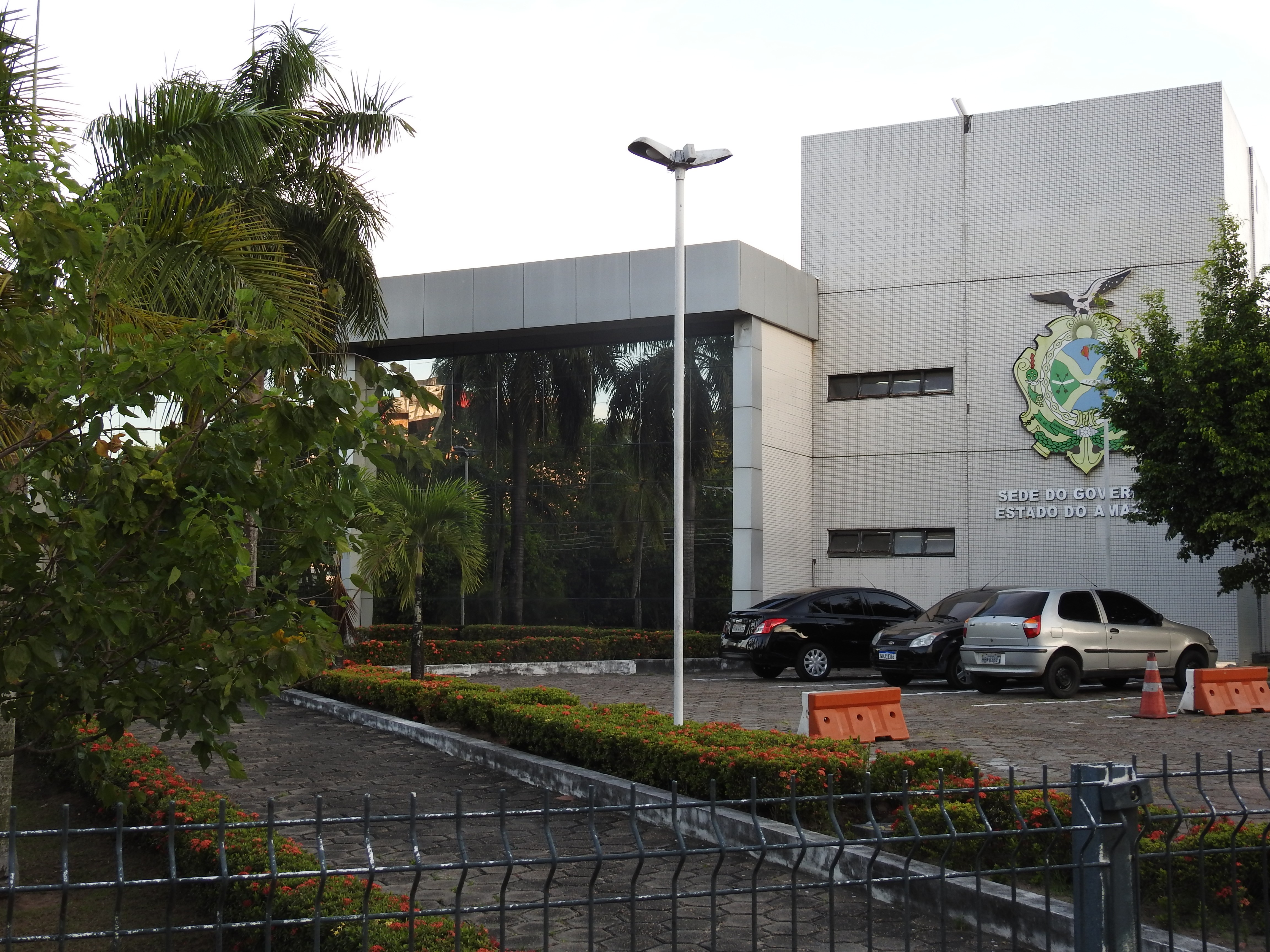 Inscrições para PSS do Governo do AM com salários de até R$ 9 mil terminam nesta segunda