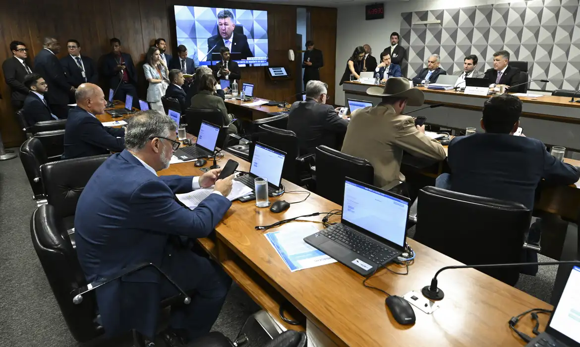 INSS: CPMI Pede Prorrogação por 60 Dias para Investigar Denúncias