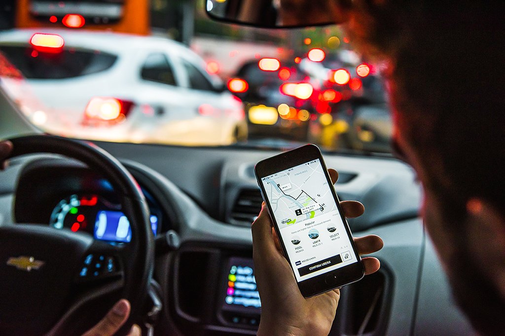 Inteligência Artificial Revoluciona o Trânsito: Reduz Congestionamentos e Melhora a Segurança