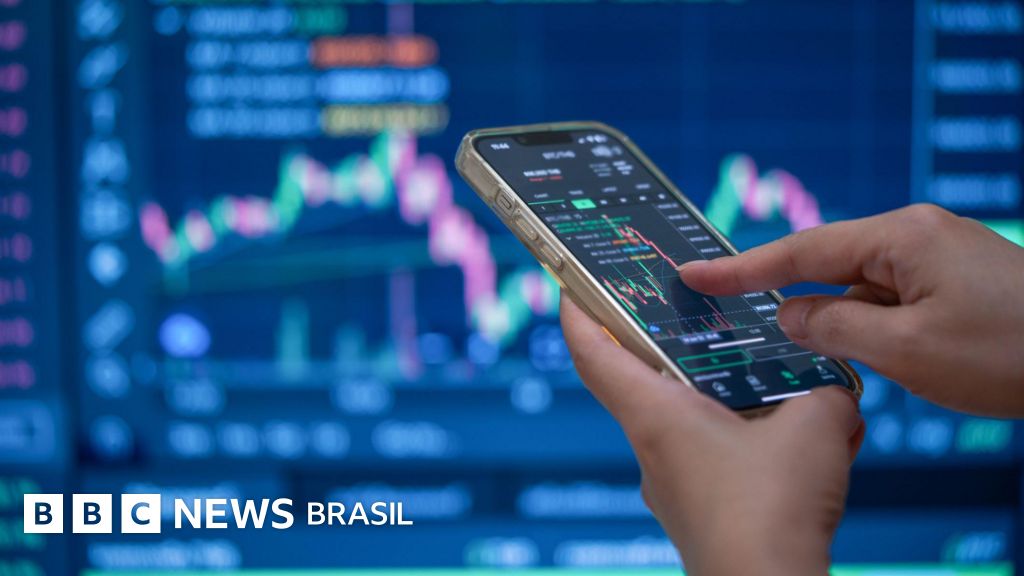 Investidores lucram milhões após Trump anunciar trégua com o Irã antes do preço do petróleo cair 14%