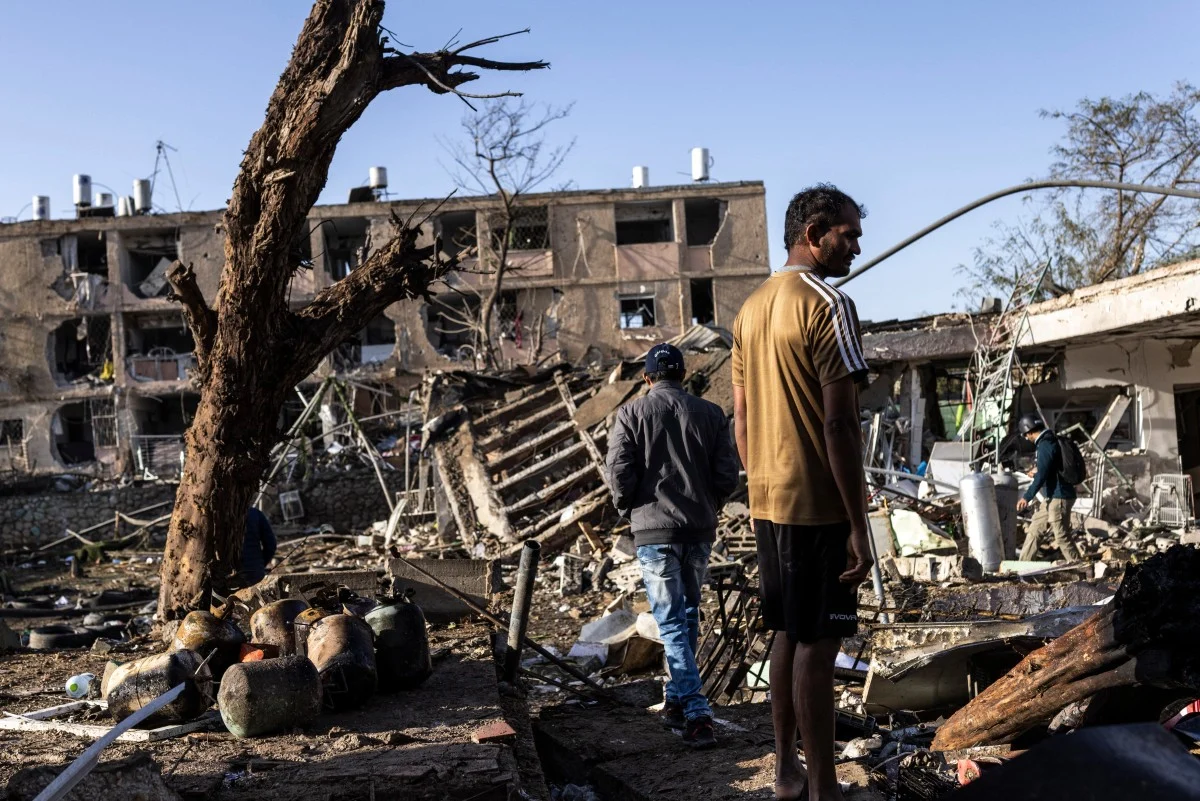 Irã lança mísseis em cidades próximas de instalações nucleares de Israel: 180 feridos em ataques de retaliação