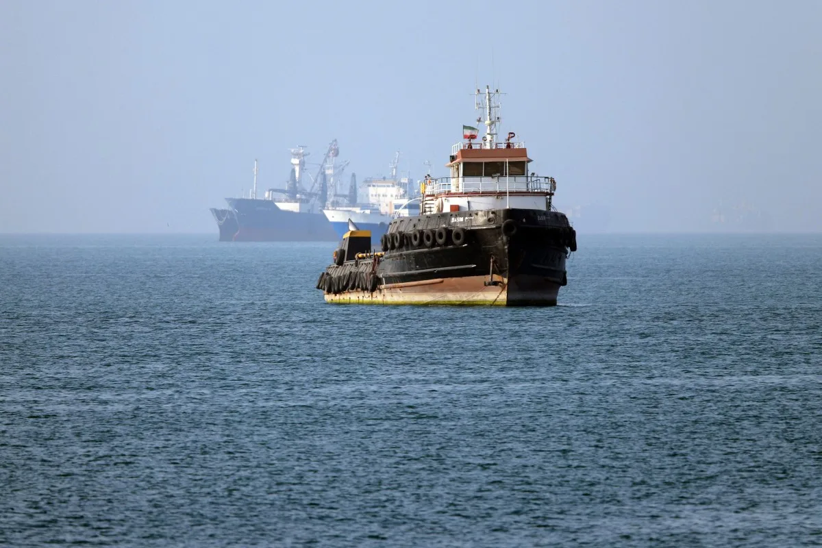 Irã Reage aos Ataques de Israel: Estreito de Ormuz Fecho a Navios