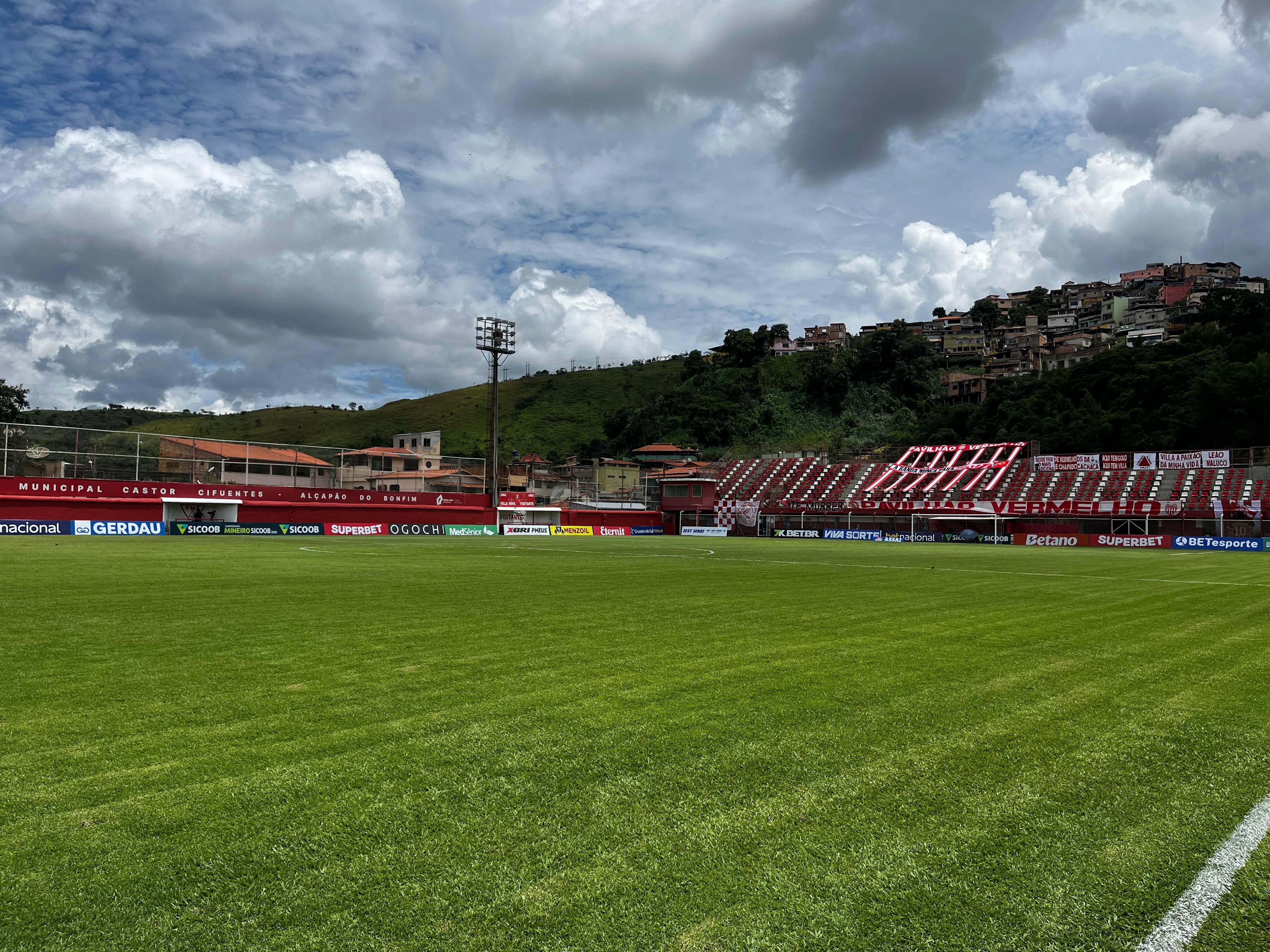 Itabirito x Democrata GV: onde assistir ao vivo, horário e escalações