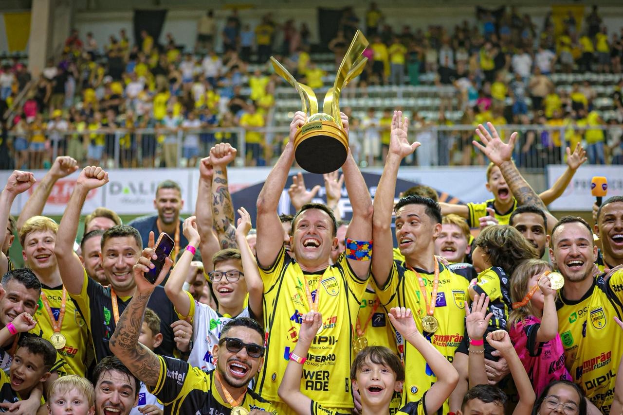Jaraguá é eleito o melhor clube de futsal do mundo