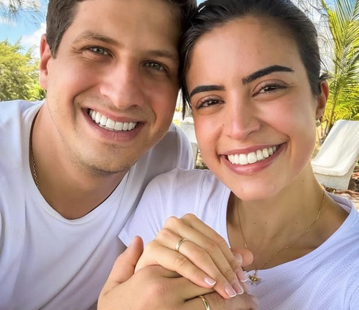 João Campos e Tabata Amaral definem data do casamento; saiba quando será cerimônia 