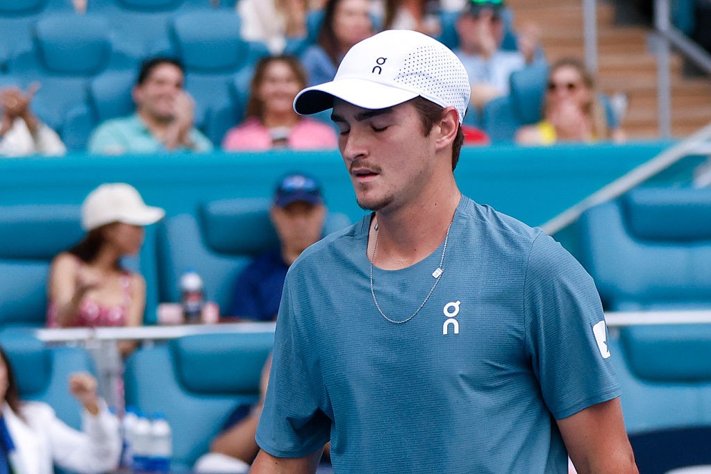 João Fonseca Perde para Carlos Alcaraz na 2ª Rodada do Miami Open