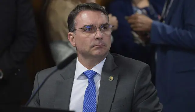 Justiça suspende decisão de retirada de post que acusa PT por tráfico no Senado