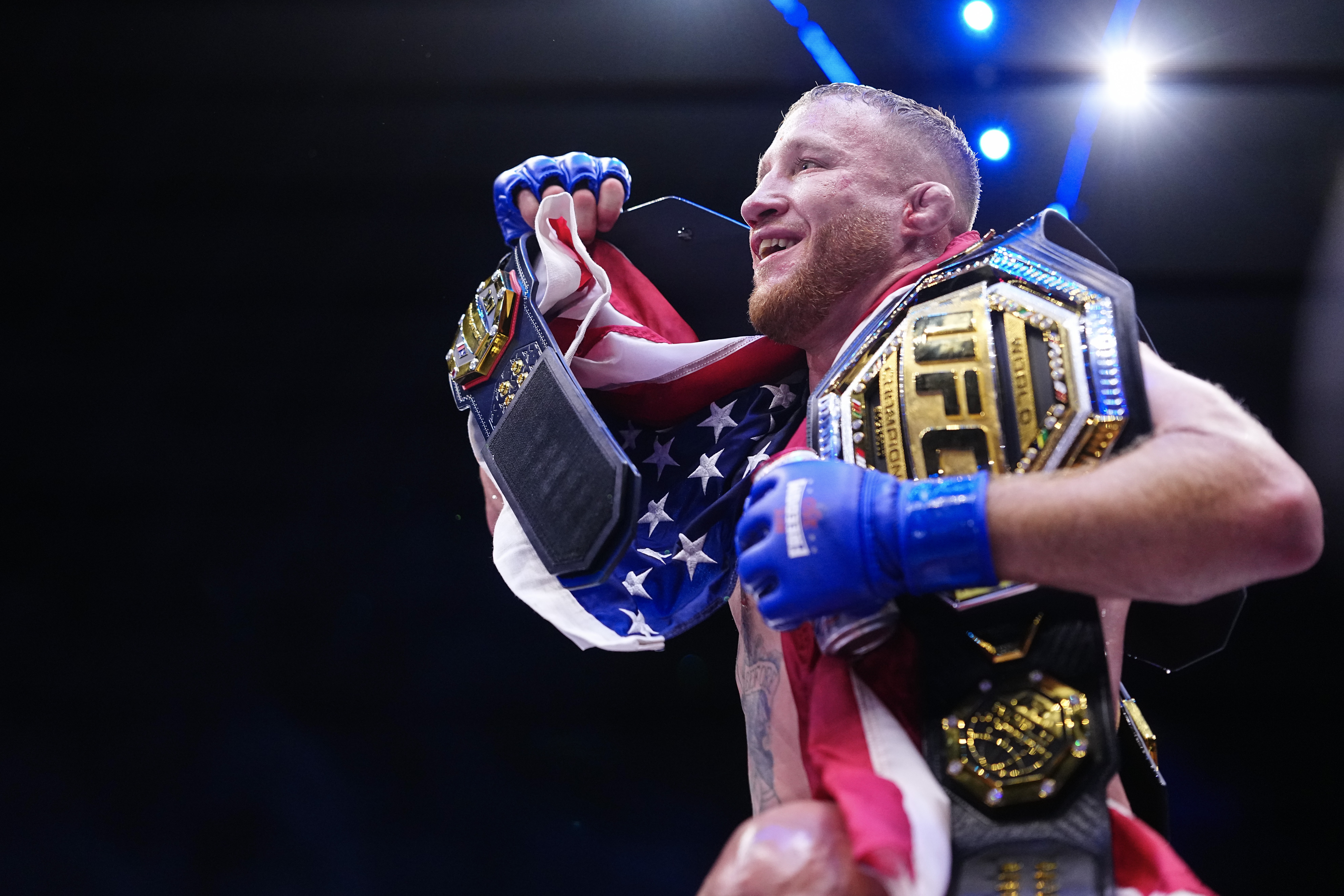 Justin Gaethje bate o recorde de bônus no UFC Casa Branca e faz historia