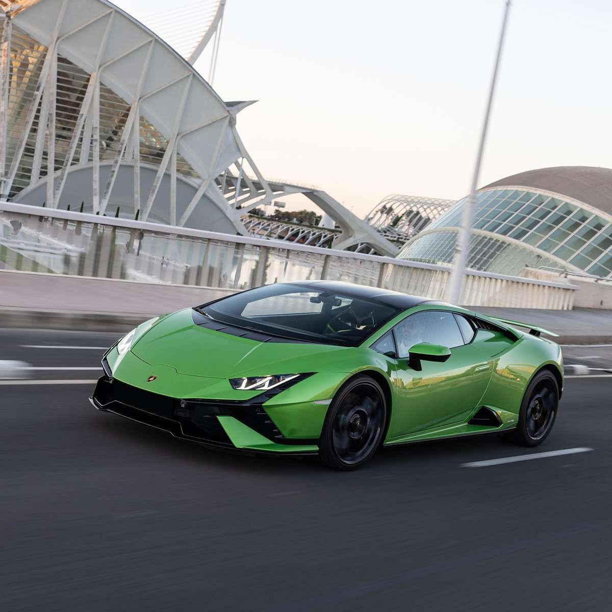 Lamborghini de R$ 4 milhões terá o IPVA mais caro de Alagoas em 2026; veja ranking