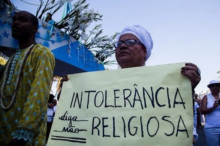 Leviatã da Intolerância: A Ameaça que Assola a Liberdade Religiosa no Brasil