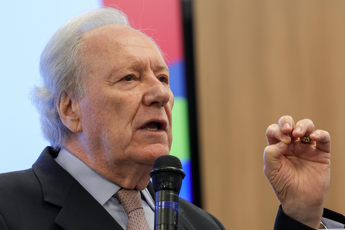 Lewandowski entrega carta de demissão a Lula, diz fonte