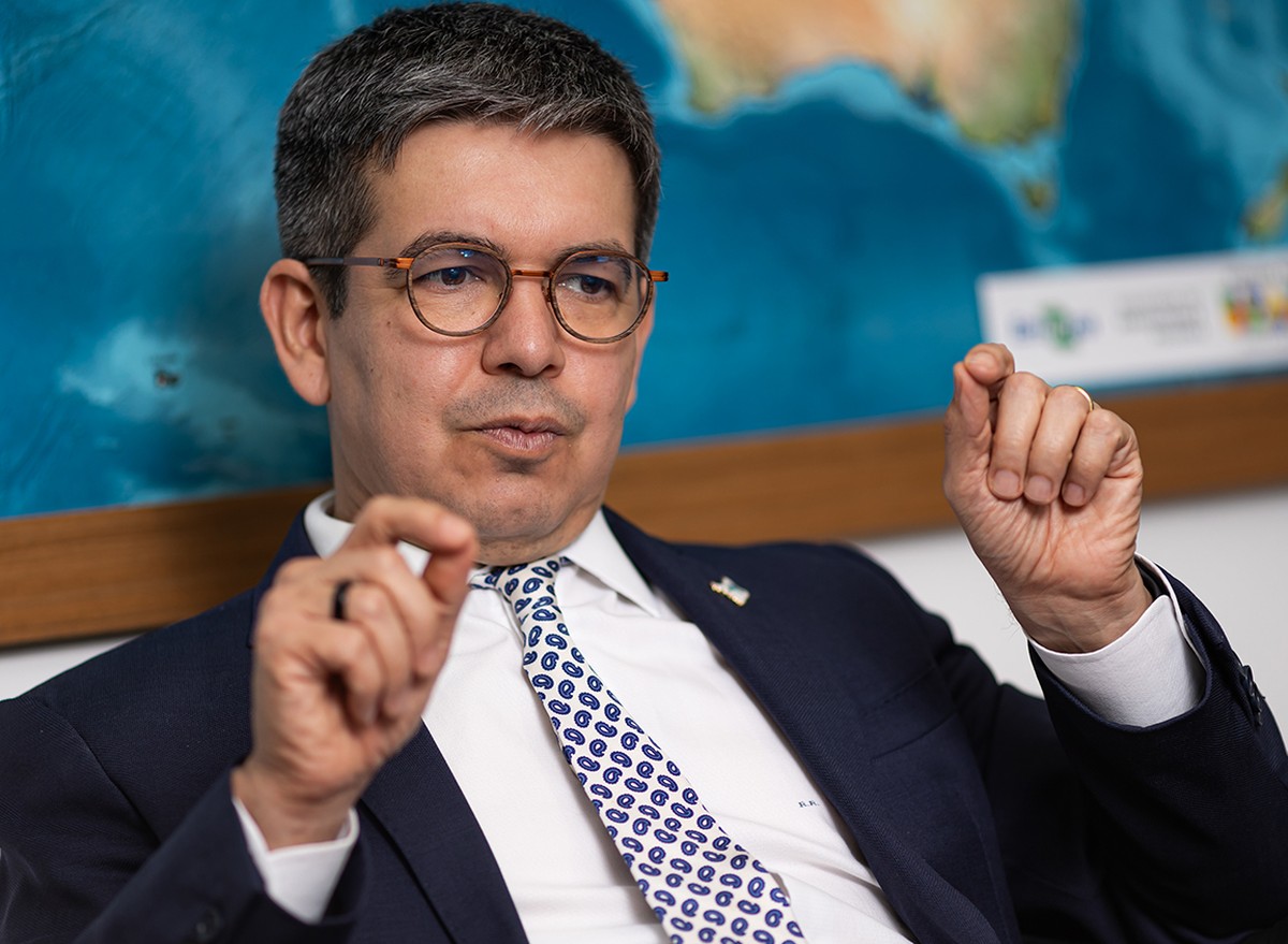 Líder do governo acredita que senadores vão manter veto de Lula ao PL da dosimetria