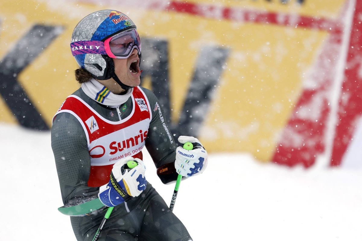 Lucas Pinheiro é prata no slalom gigante da Copa do Mundo de esqui