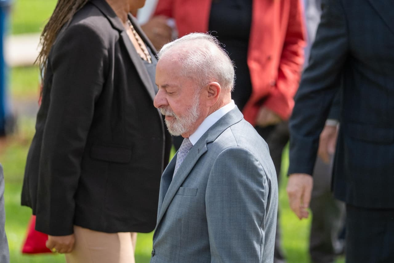 Lula é aconselhado a não anunciar veto à Dosimetria em ato do 8/1