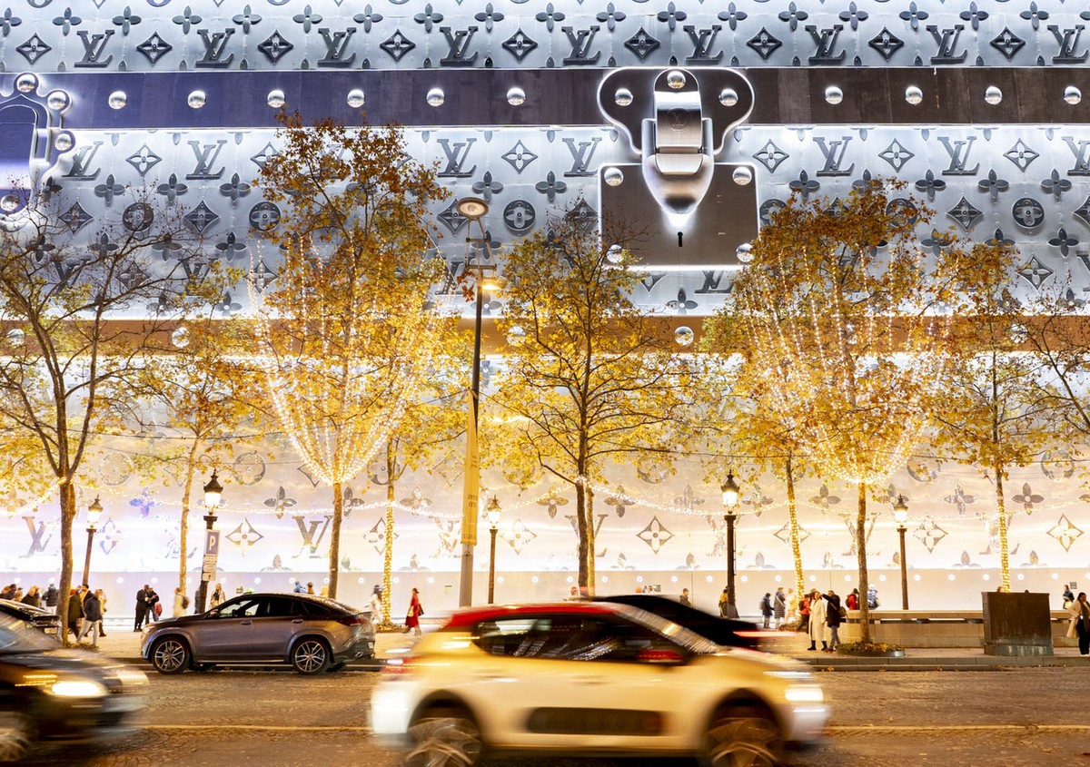 LVMH lidera projetos ambiciosos na avenida Champs-Elysées