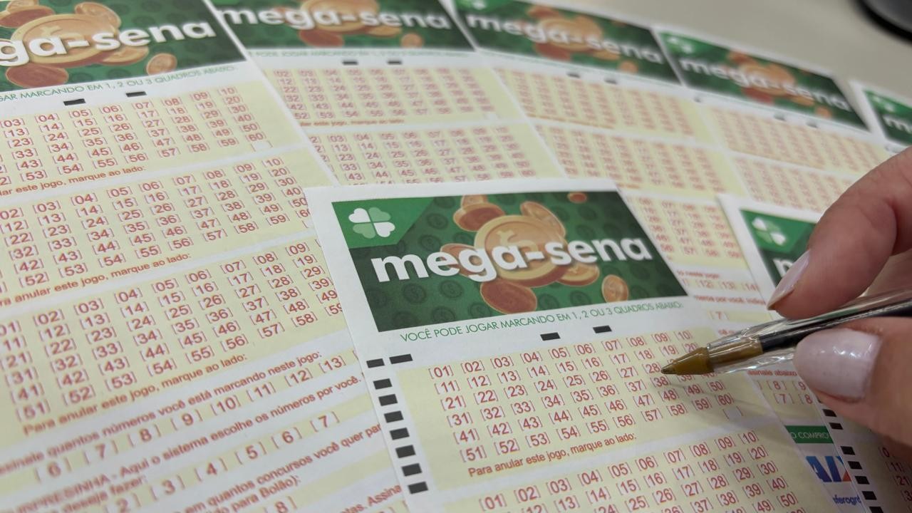 Mega-Sena: 3 Apostas do Paraná Acertam 5 Números e Ganham R$ 41.209,18 Cada!